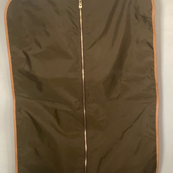 #AUTHENTIC LOUIS VUITTON MONOGRAM GARMENT BAG WITH TWO HANGERS AND DUST BAG - Picture 6 of 6